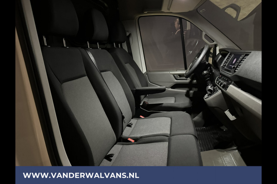 Volkswagen Crafter 2.0 TDI 141pk L3H3 L2H2 Euro6 Airco | Camera | Adaptieve Cruisecontrol | Apple Carplay Android Auto, Parkeersensoren, Stoelverwarming, Bijrijdersbank