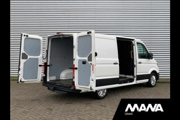 Volkswagen Crafter 35 2.0 3.180 177pk TDI L3H2 Highline LED LMV Airco ACC Sensoren Camera CarPlay Ergo-Stoel Trekhaak Bijrijdersbank 12V