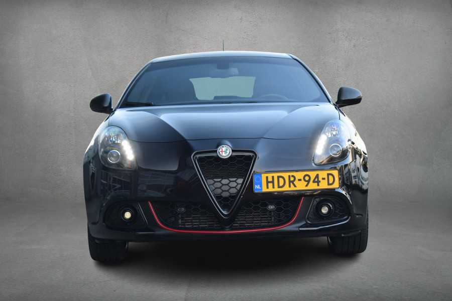 Alfa Romeo Giulietta 1.4 Turbo Sport | Apple CarPlay | Alcantara | Stoelverw. | 18'' LM