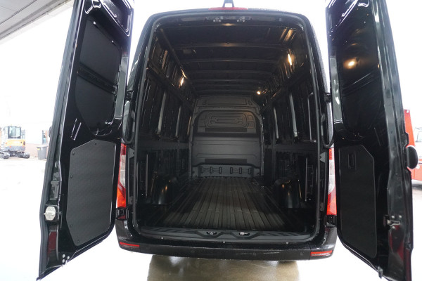 Mercedes-Benz Sprinter 319 CDI 191PK L3H2 4x4 Automaat Nr. V111 | Climate | Adap.Cruise | Navigatie | Camera 18"LM Velgen