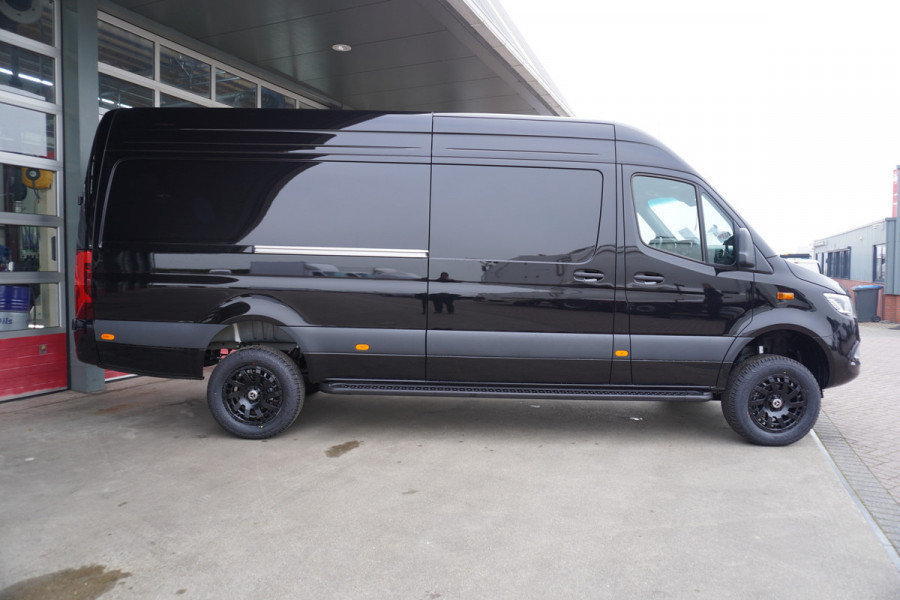 Mercedes-Benz Sprinter 319 CDI 191PK L3H2 4x4 Automaat Nr. V111 | Climate | Adap.Cruise | Navigatie | Camera 18"LM Velgen
