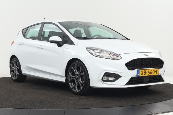 Ford Fiesta 1.0 EcoBoost ST-Line | Stoel & stuurverwarming | Camera | Carplay | Climate control | Sportstoelen | Cruise control | PDC | Bluetooth