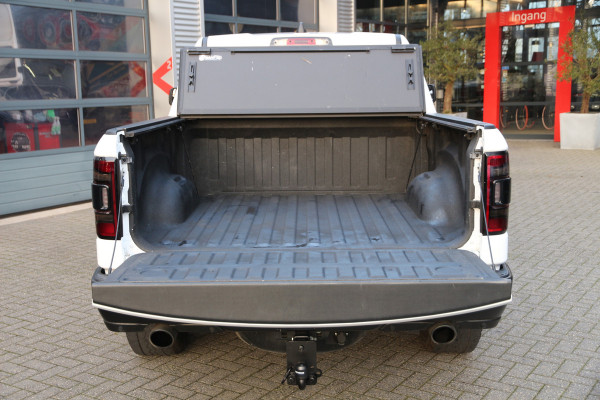 Dodge Ram 1500 5.7 HEMI V8 | BTS | 6 Zitter | Panorama | LPG | 3.5 trekgewicht | Navi | Clima..