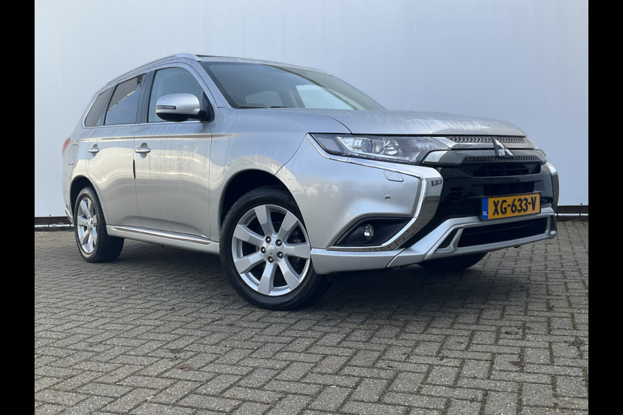 Mitsubishi Outlander 2.4 PHEV LederSport Panodak Camera Carplay Trekhaak Pure