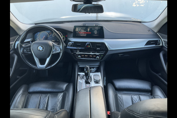 BMW 5 Serie 540i 340pk xDrive Orig-NL Leer HeadUp Memory Ambiance Dealer-oh High Executive 4x4