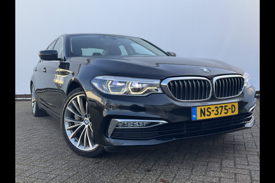 BMW 5 Serie 540i 340pk xDrive Orig-NL Leer HeadUp Memory Ambiance Dealer-oh High Executive 4x4