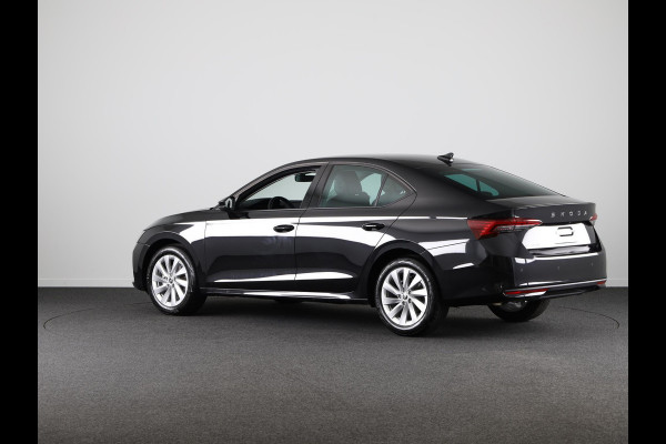 Škoda Octavia Business Edition m-HEV 1.5 TSI 115 pk 7 versn. DSG | 13 inch display | Adaptive Cruise Control | Private lease deze auto al vanaf 595-,- euro