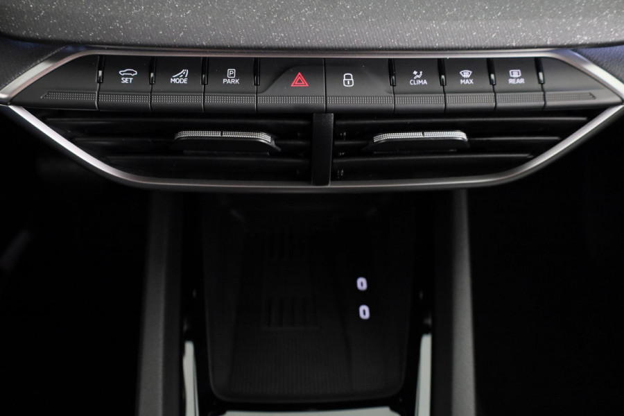 Škoda Octavia Business Edition m-HEV 1.5 TSI 115 pk 7 versn. DSG | 13 inch display | Adaptive Cruise Control | Private lease deze auto al vanaf 595-,- euro