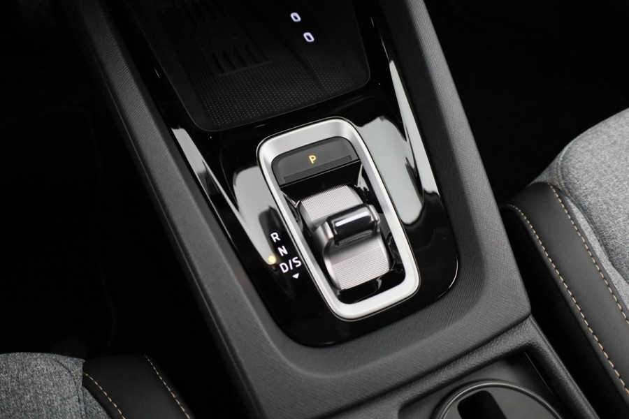 Škoda Octavia Business Edition m-HEV 1.5 TSI 115 pk 7 versn. DSG | 13 inch display | Adaptive Cruise Control | Private lease deze auto al vanaf 595-,- euro