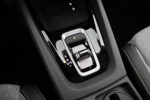 Škoda Octavia Business Edition m-HEV 1.5 TSI 115 pk 7 versn. DSG | 13 inch display | Adaptive Cruise Control | Private lease deze auto al vanaf 595-,- euro