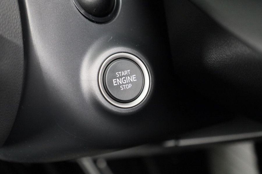 Škoda Octavia Business Edition m-HEV 1.5 TSI 115 pk 7 versn. DSG | 13 inch display | Adaptive Cruise Control | Private lease deze auto al vanaf 595-,- euro