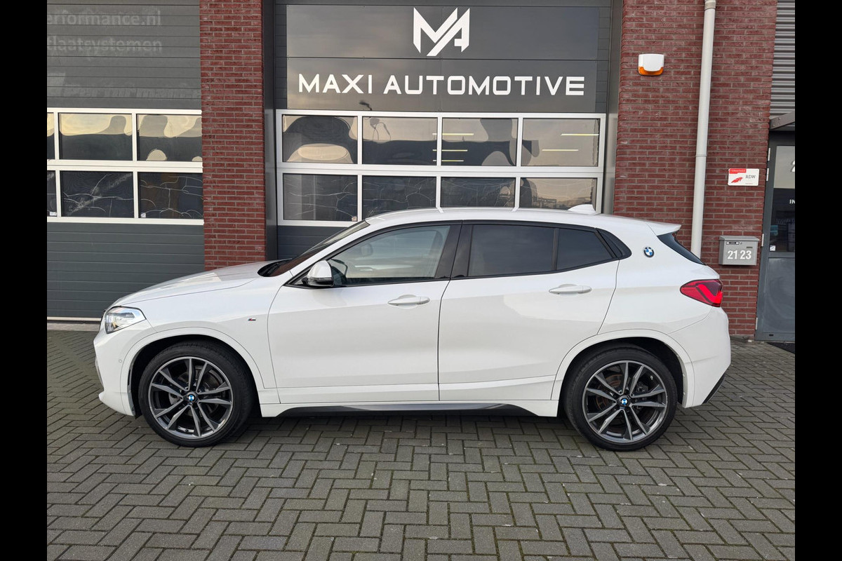 BMW X2 SDrive18i AUT M Sport LED Navi Alcantara Cruise PDC