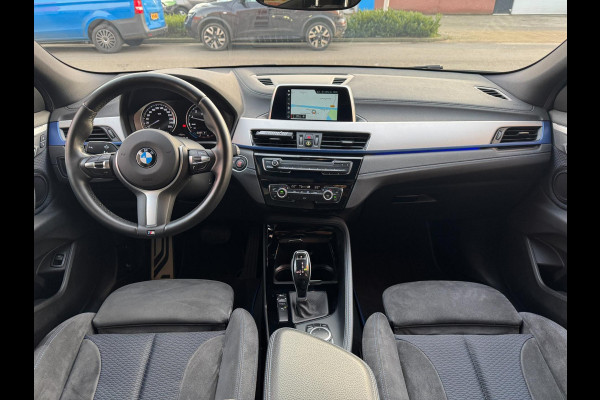 BMW X2 SDrive18i AUT M Sport LED Navi Alcantara Cruise PDC