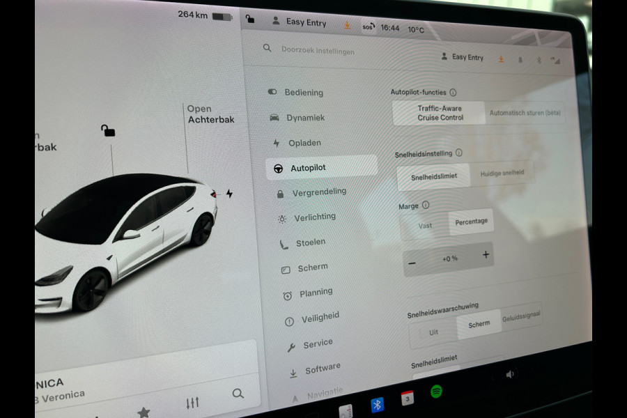 Tesla Model 3 Long Range AWD 75 kWh 85% SOH Trekhaak (1.000kg)