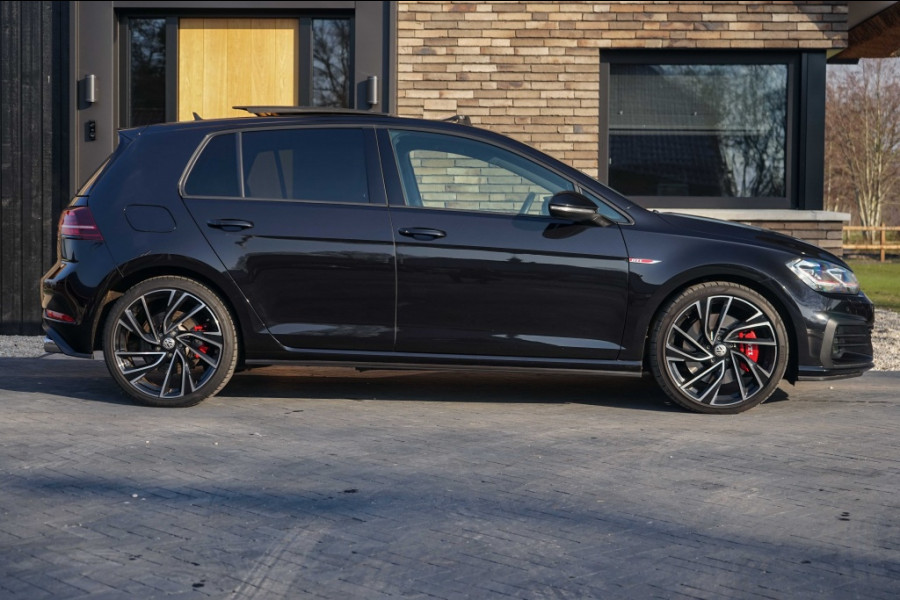 Volkswagen Golf 2.0 TSI GTI Performance 245PK Pano/DCC/ACC/H6/RCAM