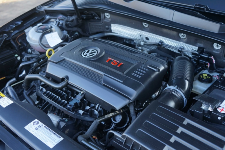 Volkswagen Golf 2.0 TSI GTI Performance 245PK Pano/DCC/ACC/H6/RCAM