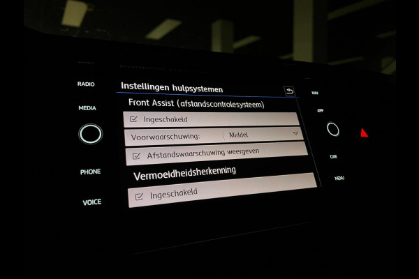 Volkswagen Polo 1.0 TSI CARPLAY |PDC |CRUISE |NAVI