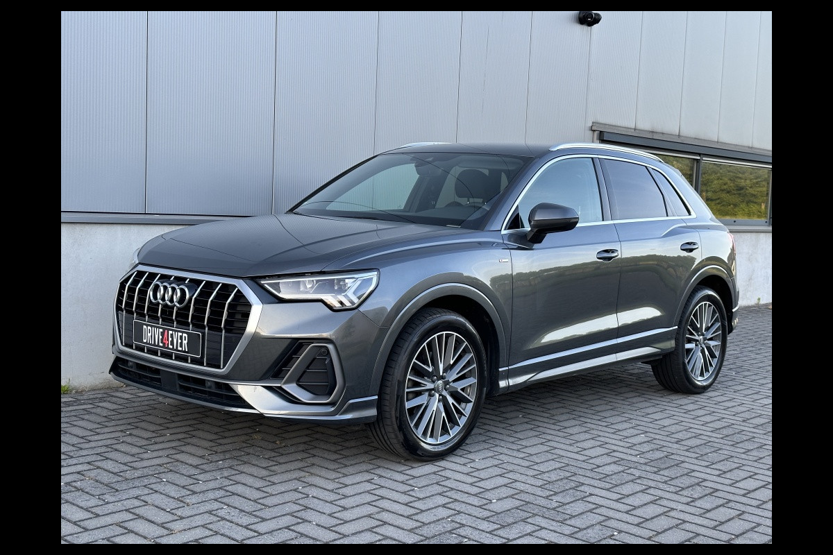 Audi Q3 35 TFSI S Line 10-2019 NAVI CLIMATE PDC ELEK PAKKET 1e EIGENAAR