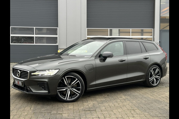 Volvo V60 2.0 T8 TE AWD R-Des. 392pk PANO CR CONTROL 360 CAMERA NAVI ECC