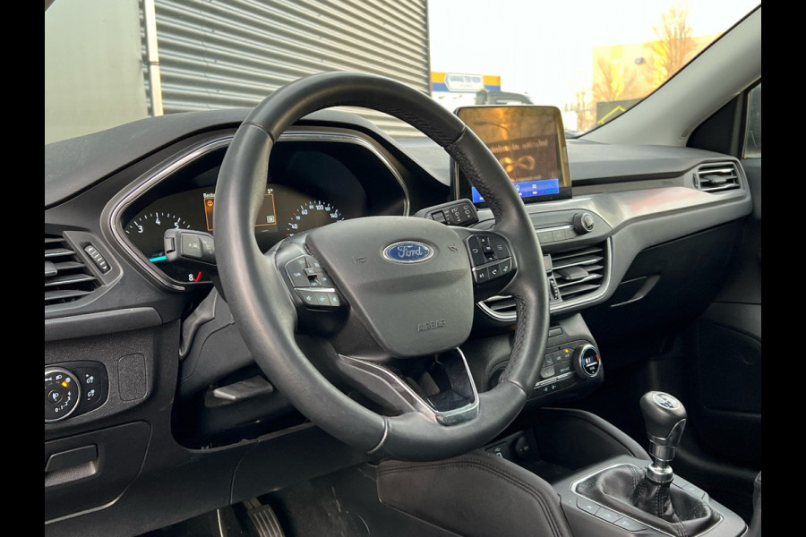 Ford Focus BWJ 2020 | 126PK Titanium Bus. | CLIMA | LED | NAVI | CRUISE | PDC | CARPLAY | LICHTMETAAL |