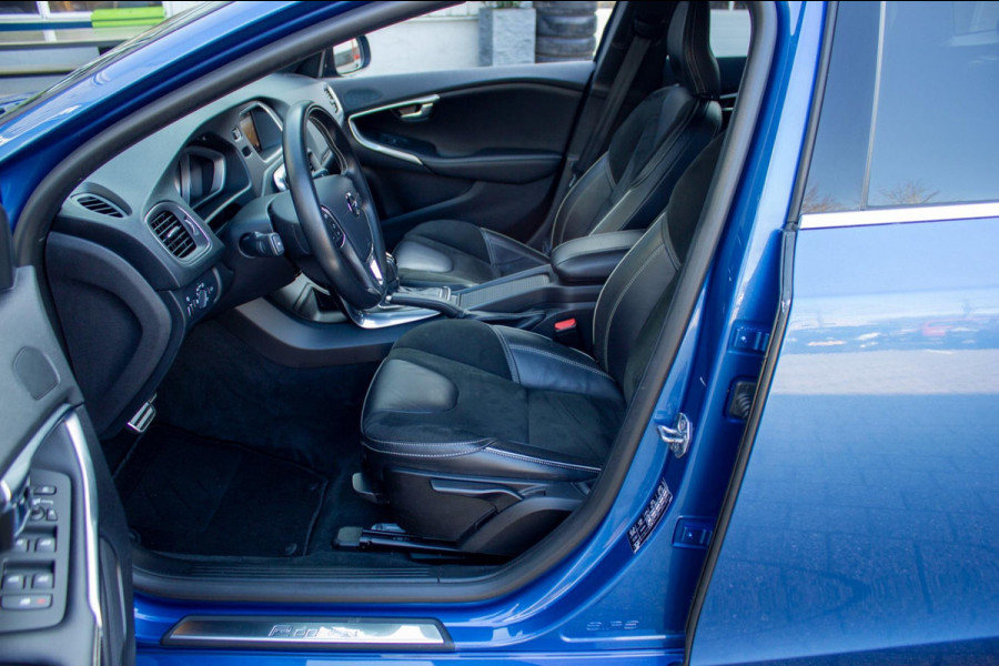 Volvo V40 2.0 D3 Business Sport | Prijs incl. 12 mnd garantie | 16"LMV Navi Camera Bluetooth Stoelverwarming Trekhaak