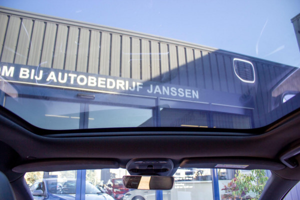 Volvo V40 2.0 D3 Business Sport | Prijs incl. 12 mnd garantie | 16"LMV Navi Camera Bluetooth Stoelverwarming Trekhaak