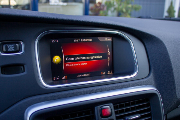 Volvo V40 2.0 D3 Business Sport | Prijs incl. 12 mnd garantie | 16"LMV Navi Camera Bluetooth Stoelverwarming Trekhaak