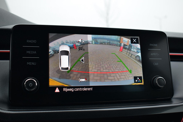 Škoda SCALA 1.0 TSI Sport Business | CarPlay | Stoelverwarming | Virtual | Sportstoelen