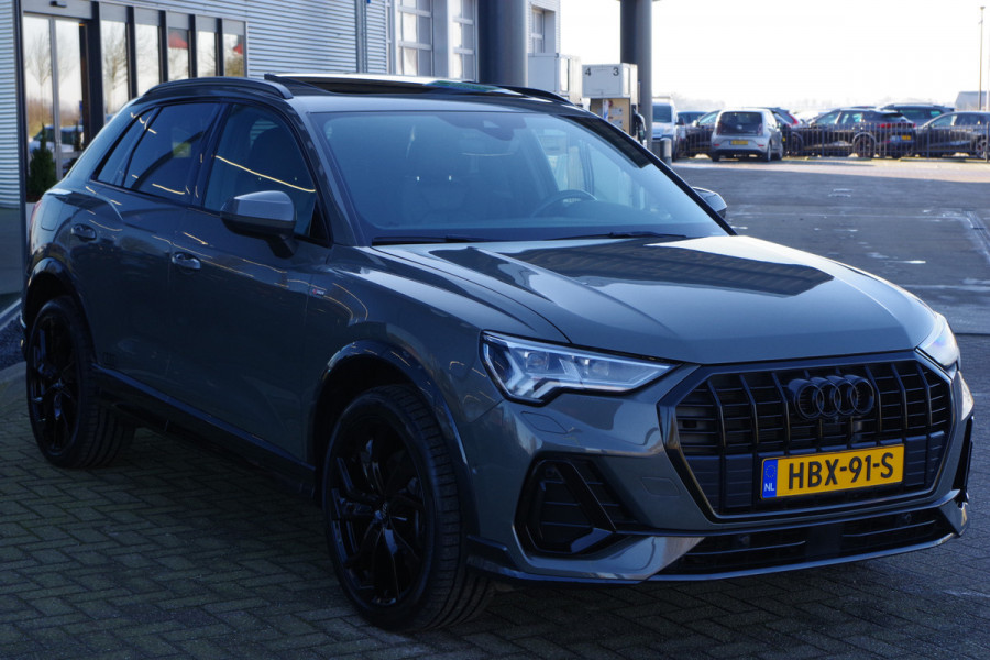 Audi Q3 45 TFSI e 245 PK S-Line Edition, Panoramadak, B&O Sound, DCC, Sfeerverlichting, Matrix LED, Keyless