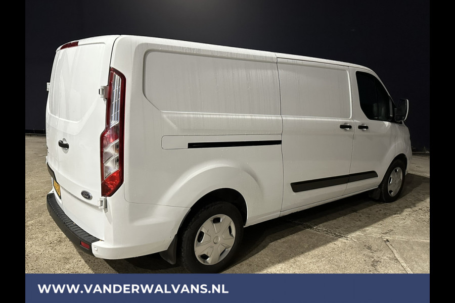 Ford Transit Custom 2.0 TDCI 131pk L2H1 Euro6 Airco | Apple Carplay | Cruisecontrol | Stoelverwarming | LED Android Auto, Verwarmde voorruit, Parkeersensoren, Bijrijdersbank, 2800kg trekvermogen