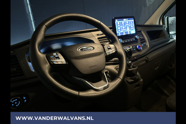 Ford Transit Custom 2.0 TDCI 131pk L2H1 Euro6 Airco | Apple Carplay | Cruisecontrol | Stoelverwarming | LED Android Auto, Verwarmde voorruit, Parkeersensoren, Bijrijdersbank, 2800kg trekvermogen