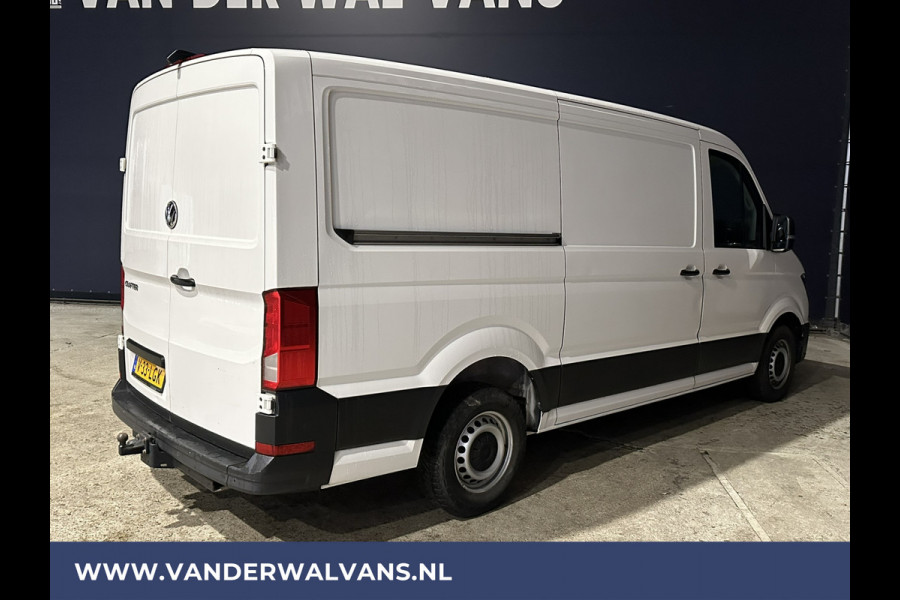 Volkswagen Crafter 2.0 TDI 141pk L3H2 L2H1 Euro6 Airco | Camera | Navigatie | 3000kg trekhaak Apple Carplay, Android Auto, Parkeersensoren, Bijrijdersbank