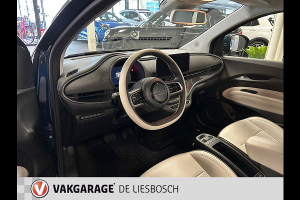 Fiat 500 La Prima 42 kWh / 120pk / Navigatie / Panorama-dak / Leder / camera