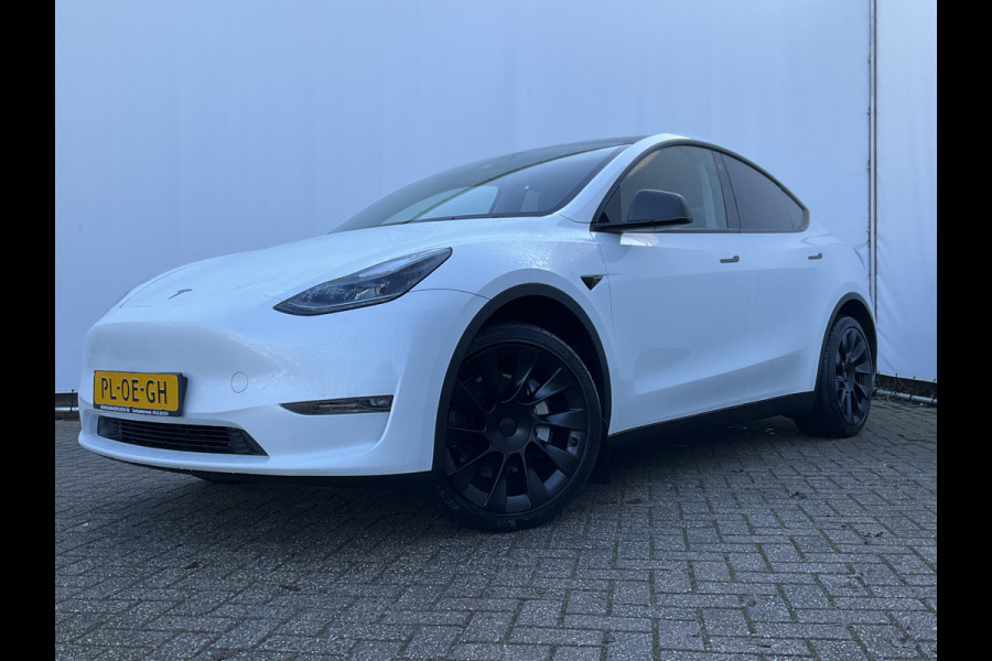 Tesla Model Y Long Range AWD 75 kWh 514pk Autopilot Stuur/Stoelverw Pano Trekhaak (1600kg)