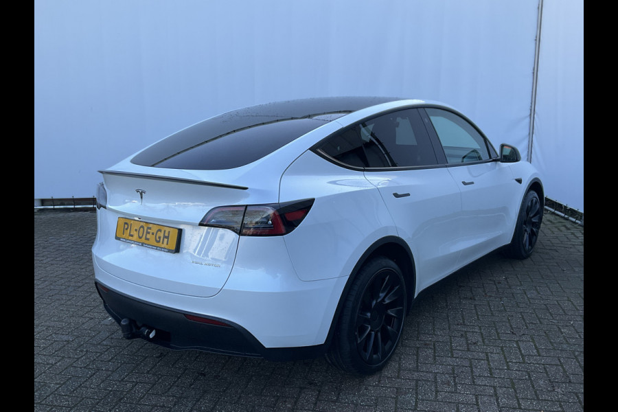 Tesla Model Y Long Range AWD 75 kWh 514pk Autopilot Stuur/Stoelverw Pano Trekhaak (1600kg)