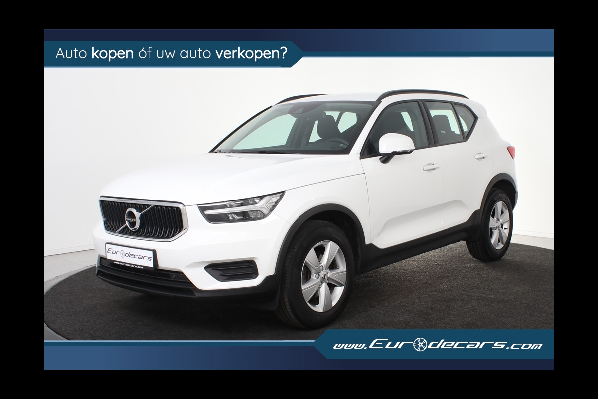 Volvo XC40 1.5 T2 Momentum *1ste Eigenaar*DAB*Trekhaak*PDC*