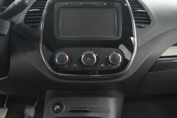 Renault Captur TCe 90 Limited | Parkeersensoren | Navigatie | Airco | Getint Glas