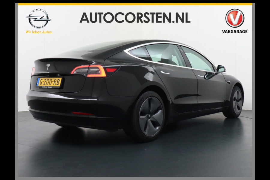 Tesla Model 3 Gereserveerd SR+ 60kWh 325PK AutoPilot FSD-computer-3 Leder PanoDak Adaptive-Cruise Premium-Luidsprekers Keyless via App Lmv 18" Camera's Ele WIFI Lane-Assist Speed-Assist Ecc Navi LED DAB Voorverwarmen interieur via App One-Pedal-Drive 1e Eigenaar Massa ledig voertuig 1.584kg Origineel Nederlandse auto