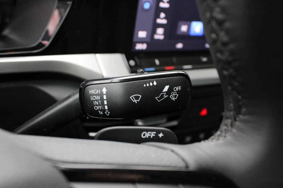 Ford Transit Connect 1.5 EcoBoost PHEV L2 Limited | SCI | Graphite Grey  | Laadvloerbescherming hout | Driver Assistance Pack Trailer | Programmeerbare Interface Module
