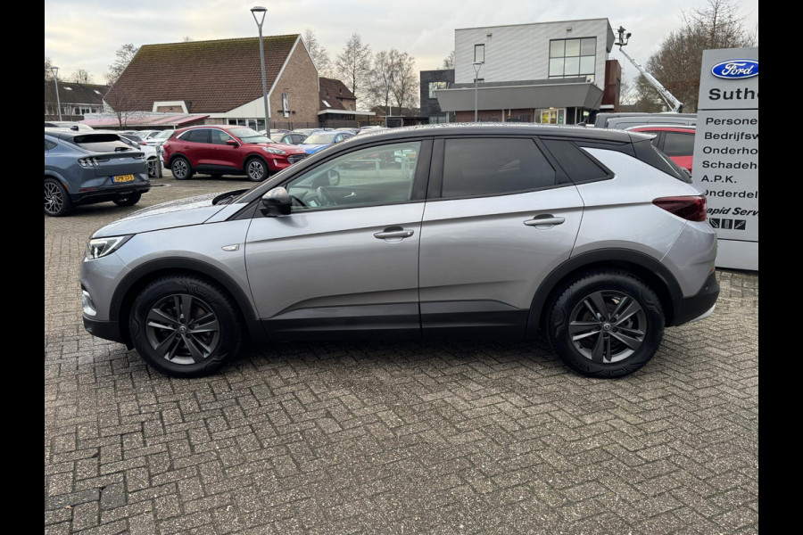 Opel Grandland X 1.2 Turbo Elegance 130pk Trekhaak | Cruise control | Stoelverwarming | Achteruitrijcamera | Climate control | Metaal lak