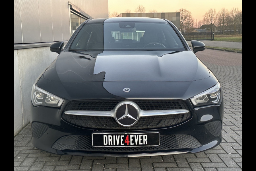 Mercedes-Benz CLA-Klasse Shooting Brake 180 d Bns Sol. Lux. Aut WIDESCREEN CAMERA PDC SPORTVELGEN