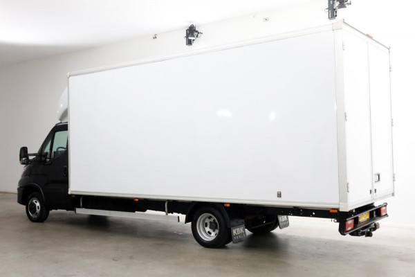 Iveco Daily 50C16 3.0 160pk XXXL Bakwagen met deuren L560cm/28m3 Trekhaak 3500kg 11-2020