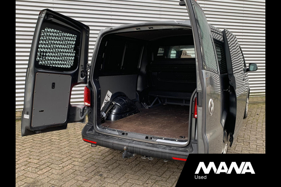 Volkswagen Transporter 2.0TDI L2H1 DC Dubbel Cabine Airco 12V Trekhaak Sensoren Voorruit-Verwarming Cruise Passagiersstoel DIN Start/Stop Laadruimtebek