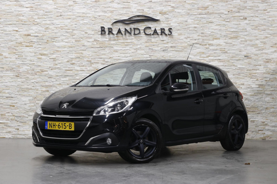 Peugeot 208 1.2 PureTech Blue Lion | DISTRIBUTIERIEM VERV. | NAVI | PDC | CRUISE CONTROL | NL AUTO | NAP | 2E EIGENAAR!