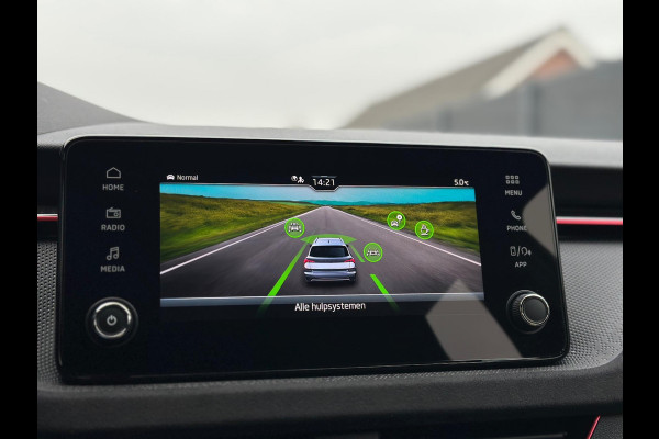 Škoda Kamiq 1.0 TSI Sport Facelift CarPlay Camera