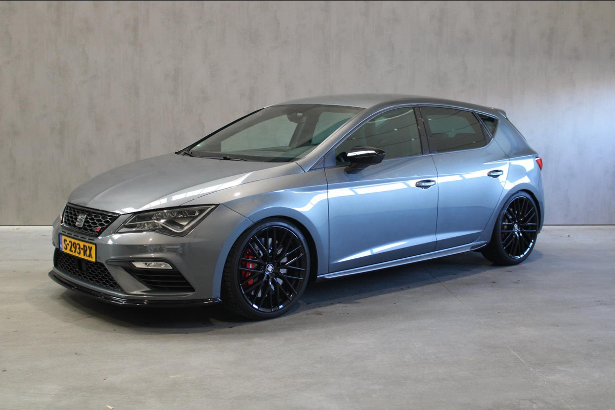 Seat Leon 2.0 TSI CUPRA 300 Performance Pack/Camera/Key les/Brembo