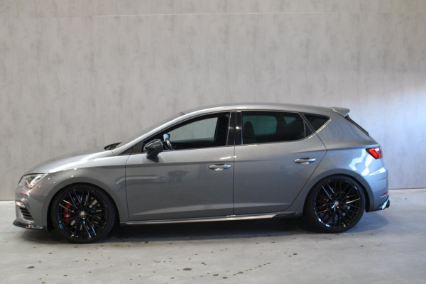 Seat Leon 2.0 TSI CUPRA 300 Performance Pack/Camera/Key les/Brembo