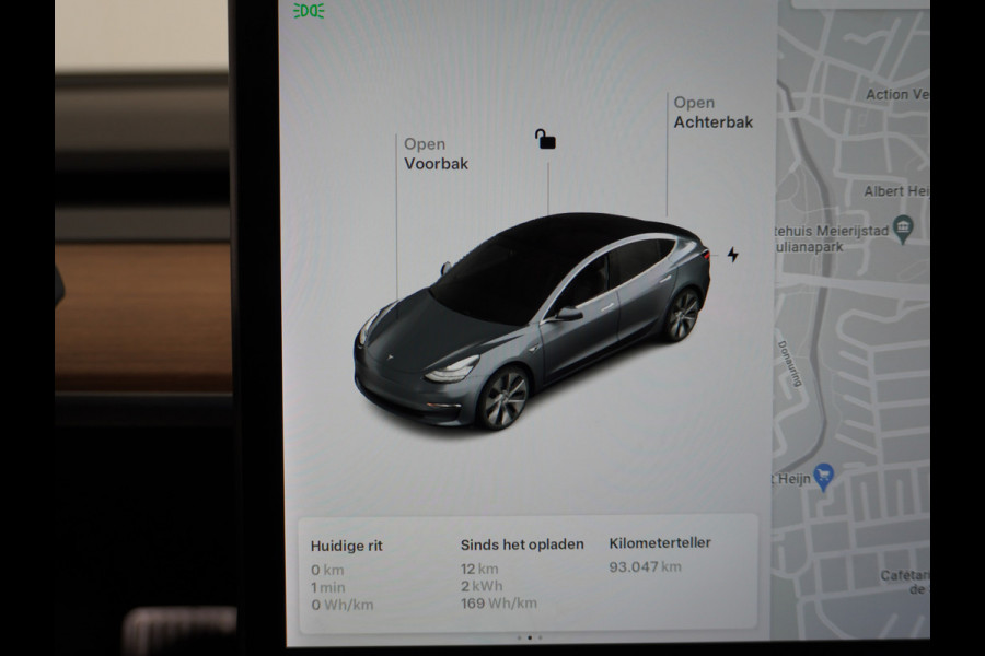 Tesla Model 3 SR+60kWh 326PK Privacy-Glass 19" AutoPilot FSD-computer-3 Premium-Luidsprekers Leer PanoDak Adaptive cruise Camera's Elektr.-Stu Ecc Navigatiesysteem full map LED-a+v Comfortstoel(en) ACC Dual-ECC DAB Voorverwarmen interieur via App Keyless via Telefoonsleutel One-Pedal-Drive Orig. Nederlandse Auto