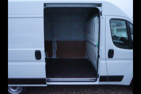 Opel Movano 2.2D 140PK, L2H2, Airco, cam. NIEUW BPM-vrij Nieuwste model