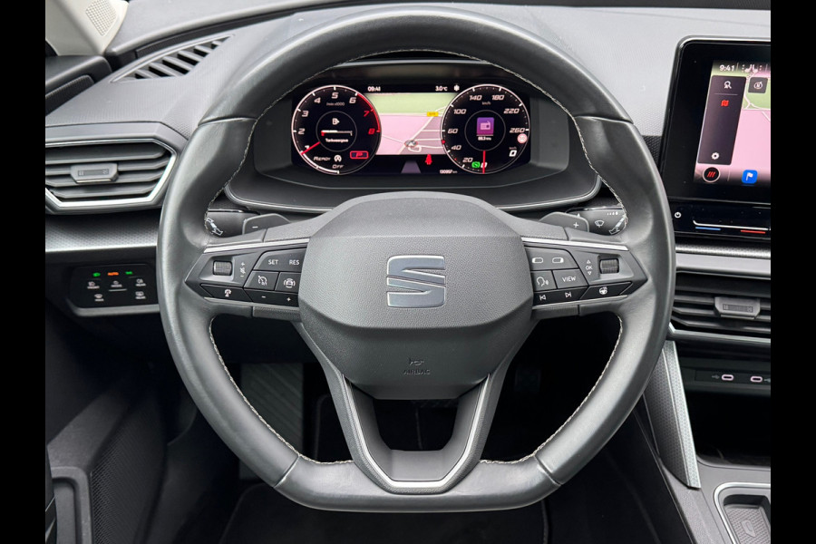 Seat Leon 1.5 eTSI Style Launch Edition * AppleCarPlay * Camera * Trekhaak *